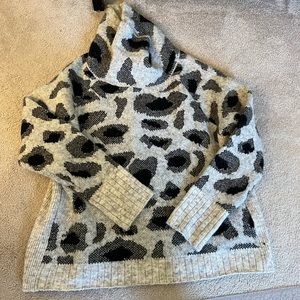 RD Style from Evereve (L) - Turtleneck